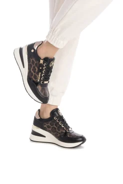 Zapatilla de mujer antideslizante