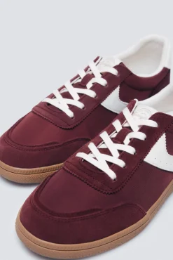 Zapatilla estilo retro