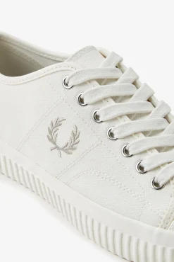 Zapatilla Hughes-low lona