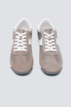 Zapatilla piel estilo retro