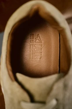 Zapatilla piel serraje