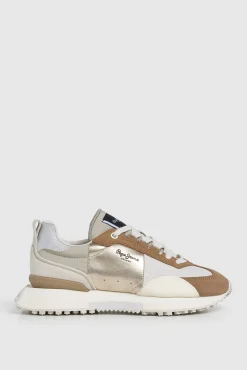 Zapatillas Con Detalles En Ante