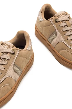 Zapatillas modelo Cumbia de mujer