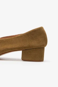 Zapato bailarina piel con tacón