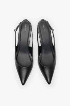 Zapato salón destalonado